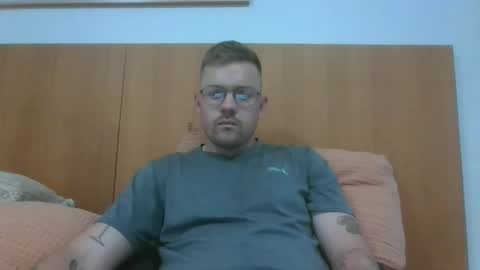 Snapshot of jonoy1995 chatting on March 3, 2025, 3:52 am jonoy1995 online show from March 3, 2025, 3:52 am