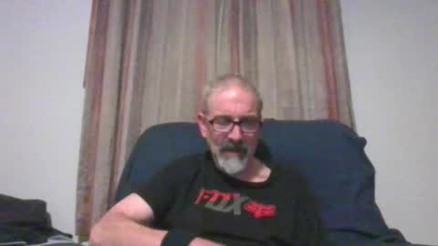 Snapshot of jony_five chatting on March 3, 2025, 2:58 am Jon online show from March 3, 2025, 2:58 am