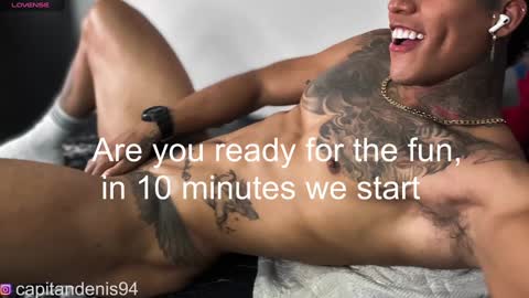 Snapshot of jordandenis17 chatting on January 21, 2025, 12:04 am    Schedule   3 pm - 10pm   OfflineTuesday and Wednesday online show from January 21, 2025, 12:04 am