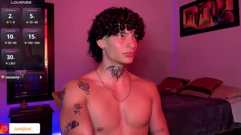 Snapshot of jordybatt chatting on February 18, 2025, 6:26 pm JORDY online show from February 18, 2025, 6:26 pm