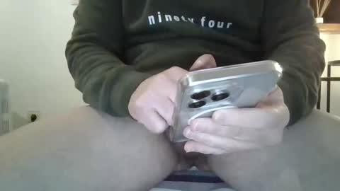 Snapshot of josito294 chatting on March 4, 2025, 5:34 pm josito294 online show from March 4, 2025, 5:34 pm