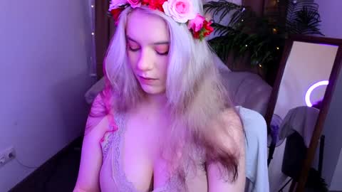 Snapshot of joyce_coy chatting on January 11, 2025, 1:22 pm Joyce online show from January 11, 2025, 1:22 pm