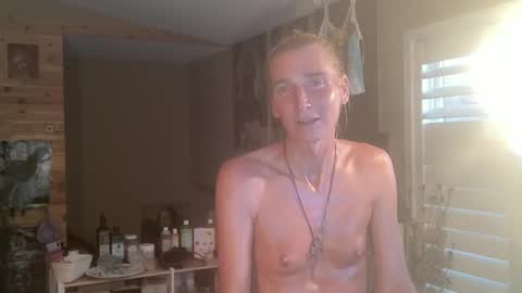 Snapshot of jpsunflower chatting on November 12, 2025, 10:41 pm JP Sunflower Angel Love online show from November 12, 2025, 10:41 pm