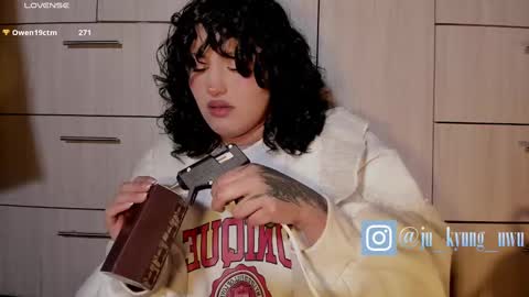 Snapshot of ju_kyung chatting on January 5, 2025, 3:53 am Ju Kyung online show from January 5, 2025, 3:53 am