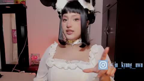 Snapshot of ju_kyung chatting on January 15, 2025, 6:33 am Ju Kyung online show from January 15, 2025, 6:33 am