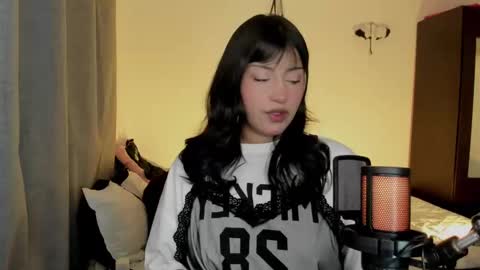 Snapshot of ju_kyung chatting on September 13, 2025, 12:32 am Ju Kyung online show from September 13, 2025, 12:32 am