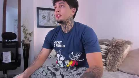 Snapshot of juan_alvarez18 chatting on October 9, 2025, 4:10 am juan_alvarez18 online show from October 9, 2025, 4:10 am