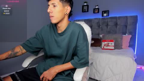 Snapshot of juan_zabala chatting on September 12, 2025, 10:37 am Juan online show from September 12, 2025, 10:37 am
