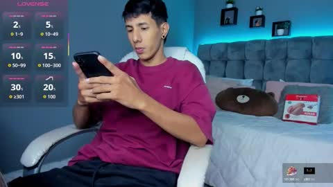 Snapshot of juan_zabala chatting on September 17, 2025, 10:50 am Juan online show from September 17, 2025, 10:50 am