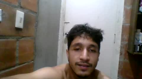 Snapshot of juanc23_371 chatting on January 15, 2025, 6:01 am juanc23_371 online show from January 15, 2025, 6:01 am