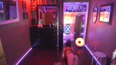 juicyjayxxx69 online show from February 14, 2025, 3:33 am