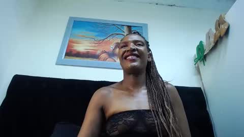 Snapshot of juicykayxxx chatting on February 2, 2025, 10:17 pm Miss Kay online show from February 2, 2025, 10:17 pm