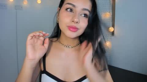 Snapshot of julia_strauns chatting on December 7, 2024, 4:09 am julia_strauns online show from December 7, 2024, 4:09 am