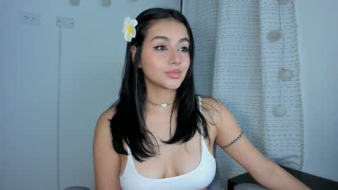 Snapshot of julia_strauns chatting on January 29, 2025, 5:51 am julia_strauns online show from January 29, 2025, 5:51 am