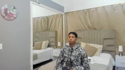 Snapshot of julian_billy chatting on February 27, 2025, 11:20 am julian billy online show from February 27, 2025, 11:20 am