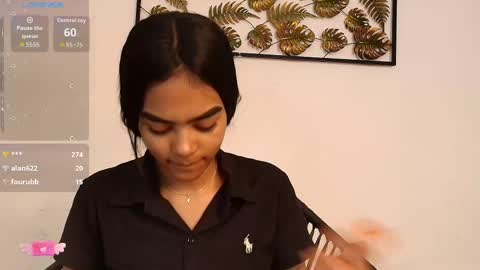 Snapshot of julieta_aguilar chatting on October 7, 2025, 7:44 pm Juli online show from October 7, 2025, 7:44 pm