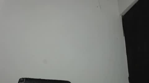 Snapshot of july_smith_ chatting on February 12, 2025, 6:40 pm online show from February 12, 2025, 6:40 pm