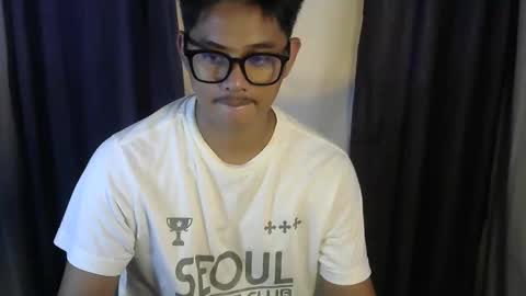 Snapshot of julz_alwayshorny chatting on October 2, 2025, 7:15 am call me julz online show from October 2, 2025, 7:15 am