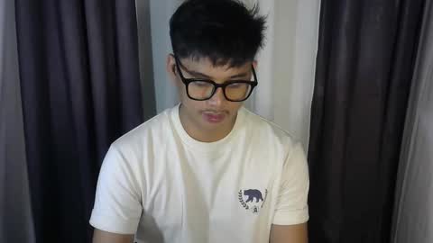Snapshot of julz_alwayshorny chatting on October 21, 2025, 5:02 pm call me julz online show from October 21, 2025, 5:02 pm