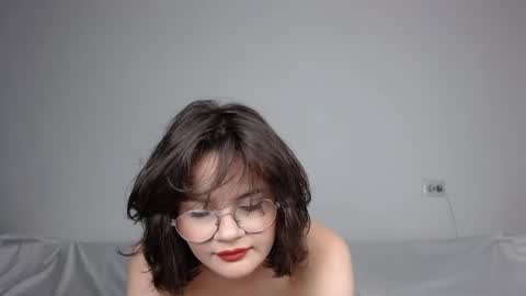 Snapshot of junnewers chatting on February 22, 2025, 5:35 pm JunneWers online show from February 22, 2025, 5:35 pm