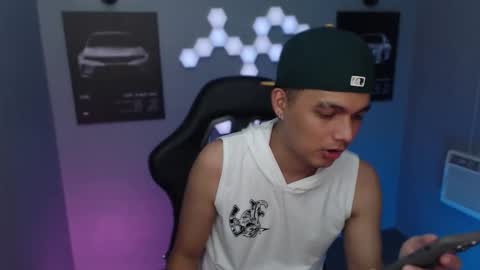 Snapshot of justagamerxxx chatting on September 10, 2025, 11:21 am Rhys online show from September 10, 2025, 11:21 am