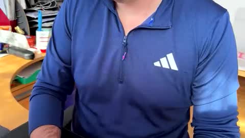 Snapshot of justanotherdude1178 chatting on October 19, 2025, 11:22 am justanotherdude1178 online show from October 19, 2025, 11:22 am