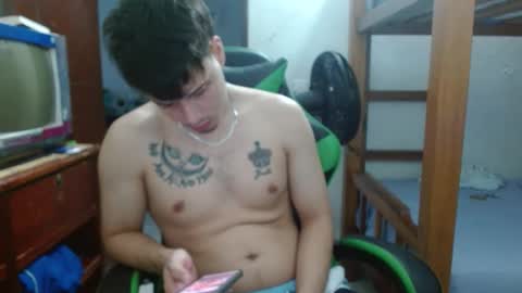 Snapshot of justin_taylor02 chatting on October 23, 2025, 11:31 am justin_taylor02 online show from October 23, 2025, 11:31 am