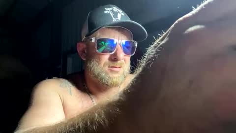 Snapshot of justincase8669 chatting on October 14, 2025, 3:40 am justincase8669 online show from October 14, 2025, 3:40 am