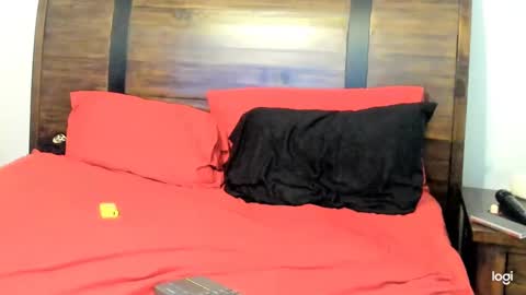 Snapshot of justmarriednsharing chatting on December 19, 2024, 7:07 am Riley and Jeff online show from December 19, 2024, 7:07 am