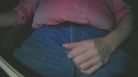 Snapshot of justme39057 chatting on January 10, 2025, 10:15 pm Justme39057 online show from January 10, 2025, 10:15 pm