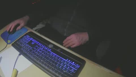 Snapshot of justme39057 chatting on February 13, 2025, 4:11 am Justme39057 online show from February 13, 2025, 4:11 am