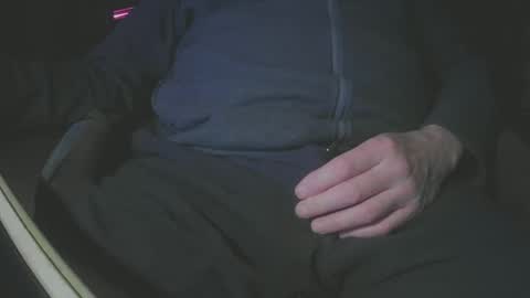 Snapshot of justme39057 chatting on February 28, 2025, 5:04 pm Justme39057 online show from February 28, 2025, 5:04 pm