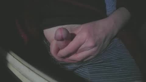 Snapshot of justme39057 chatting on March 2, 2025, 4:10 pm Justme39057 online show from March 2, 2025, 4:10 pm