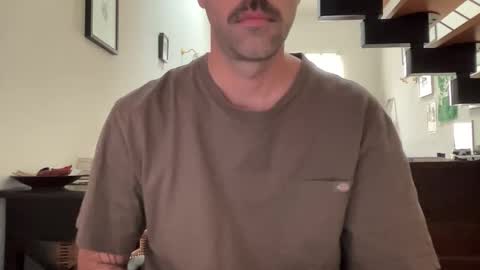 Snapshot of justmeandyou00 chatting on September 18, 2025, 7:43 am justmeandyou00 online show from September 18, 2025, 7:43 am