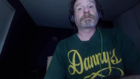 Snapshot of justmetool chatting on January 1, 2025, 11:49 am Tool online show from January 1, 2025, 11:49 am