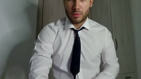 Justin online show from December 2, 2024, 10:12 pm