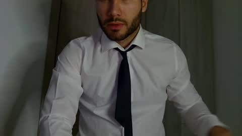 Justin online show from October 16, 2025, 8:54 pm