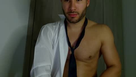 Justin online show from October 30, 2025, 10:32 pm