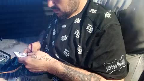 Snapshot of jvilla521 chatting on October 27, 2025, 12:47 am jvilla521 online show from October 27, 2025, 12:47 am