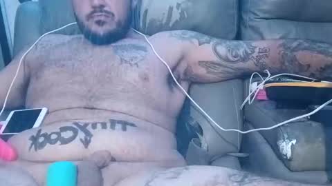 Snapshot of jvilla521 chatting on October 28, 2025, 9:57 am jvilla521 online show from October 28, 2025, 9:57 am