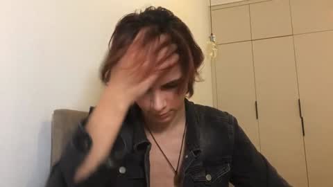 Snapshot of k0sta_32 chatting on December 30, 2024, 5:34 pm k0sta online show from December 30, 2024, 5:34 pm