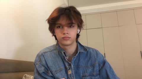 Snapshot of k0sta_32 chatting on December 31, 2024, 7:42 am k0sta online show from December 31, 2024, 7:42 am