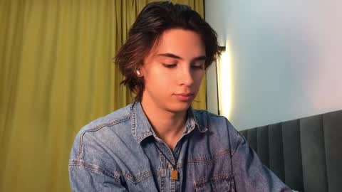 Snapshot of k0sta_32 chatting on January 21, 2025, 12:07 pm k0sta online show from January 21, 2025, 12:07 pm