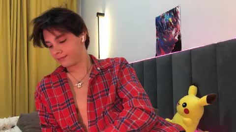 Snapshot of k0sta_32 chatting on February 24, 2025, 2:08 am k0sta online show from February 24, 2025, 2:08 am