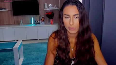 k_chic1 online show from September 10, 2025, 10:48 am