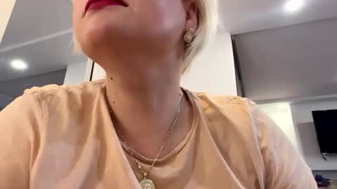 Kaelia and Daniel online show from October 21, 2025, 6:36 am