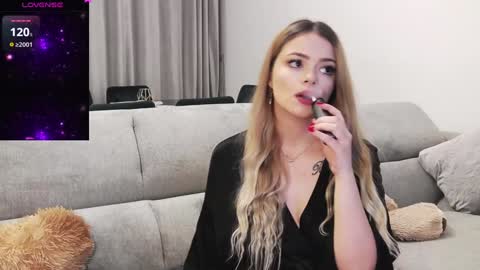 Snapshot of kailyn_moen01 chatting on January 16, 2025, 8:36 pm Kailyn online show from January 16, 2025, 8:36 pm