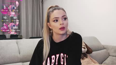 Snapshot of kailyn_moen01 chatting on January 20, 2025, 9:11 pm Kailyn online show from January 20, 2025, 9:11 pm