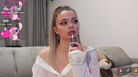 Snapshot of kailyn_moen01 chatting on January 27, 2025, 12:01 am Kailyn online show from January 27, 2025, 12:01 am