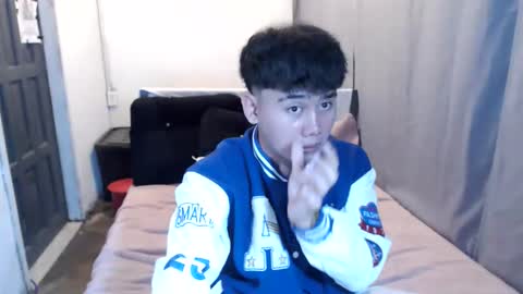 Snapshot of kaizou69 chatting on November 18, 2025, 4:28 am kaizou69 online show from November 18, 2025, 4:28 am